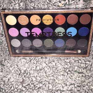 Makeup Palette